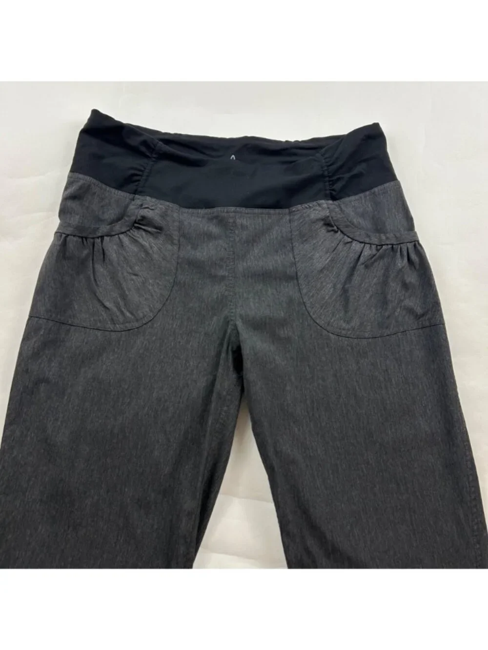 Prana Charcoal Stretch Knit Waist Cropped Athletic Pant L - Picture 2 of 5